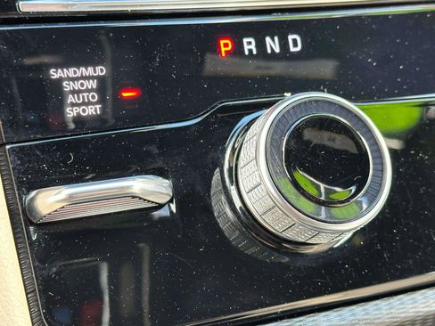 Used 2024 Jeep Grand Cherokee Limited w/ Trailer Tow Package image 27