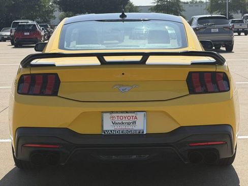 Used 2024 Ford Mustang Premium RWD image 5