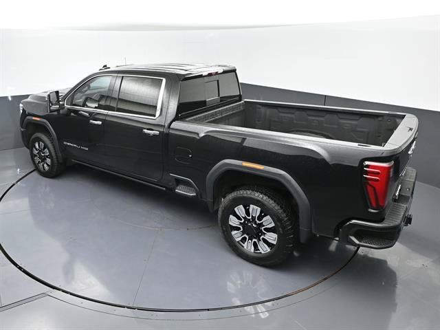 Used 2025 GMC Sierra 2500 Denali w/ Denali Reserve Package AWD/4WD image 39