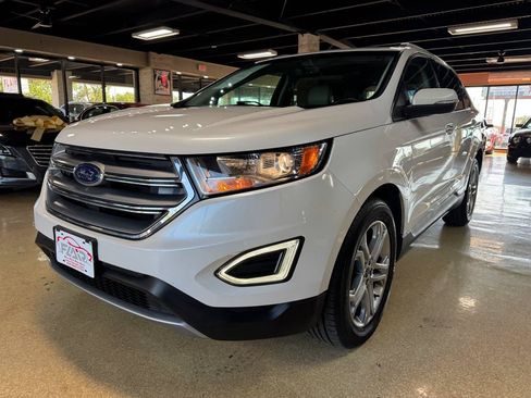 Used 2016 Ford Edge Titanium w/ Technology Package FWD image 3