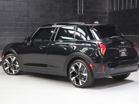 Used 2025 MINI Cooper S image 9