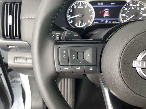 New 2025 Nissan Pathfinder SL image 26