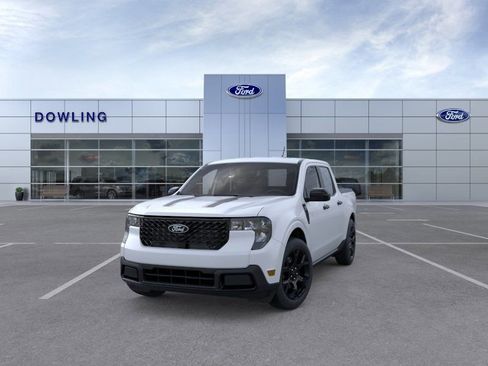 New 2025 Ford Maverick XLT w/ Equipment Group 301A image 2