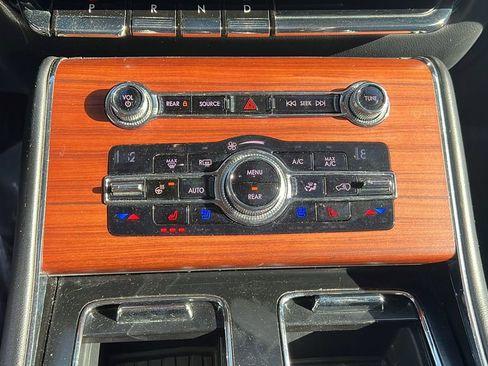 Used 2020 Lincoln Aviator Reserve w/ Equipment Group 201A image 31