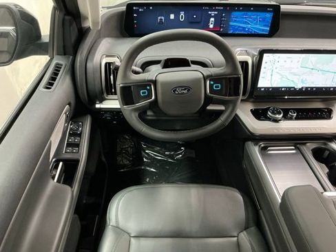 New 2026 Ford Expedition Active AWD/4WD image 11
