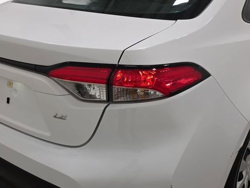 Certified 2024 Toyota Corolla LE image 30