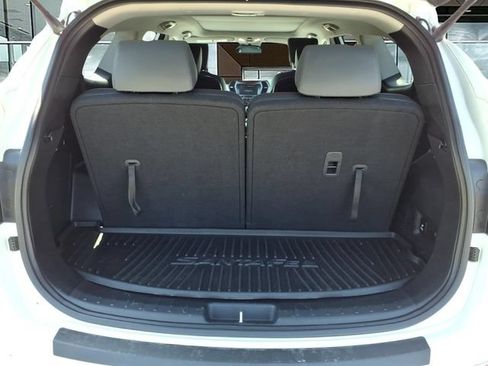 Used 2019 Hyundai Santa Fe XL AWD/4WD image 12