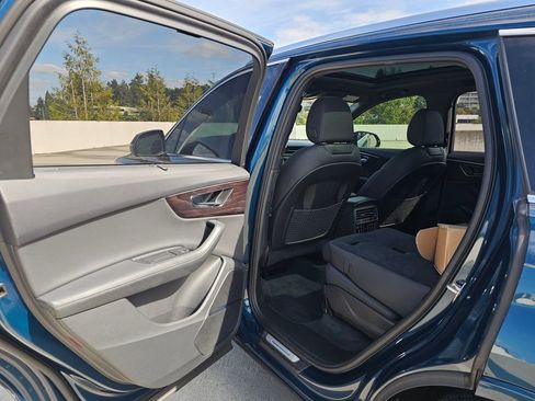 Used 2022 Audi Q7 3.0T Prestige image 18