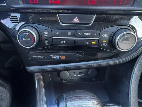 Used 2014 Kia Optima EX image 30