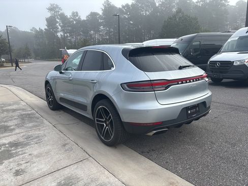 Used 2021 Porsche Macan image 5