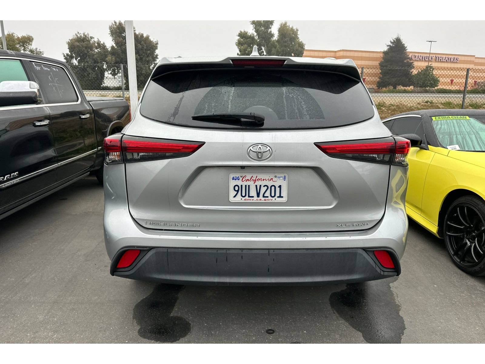 Certified 2023 Toyota Highlander XLE AWD/4WD image 6