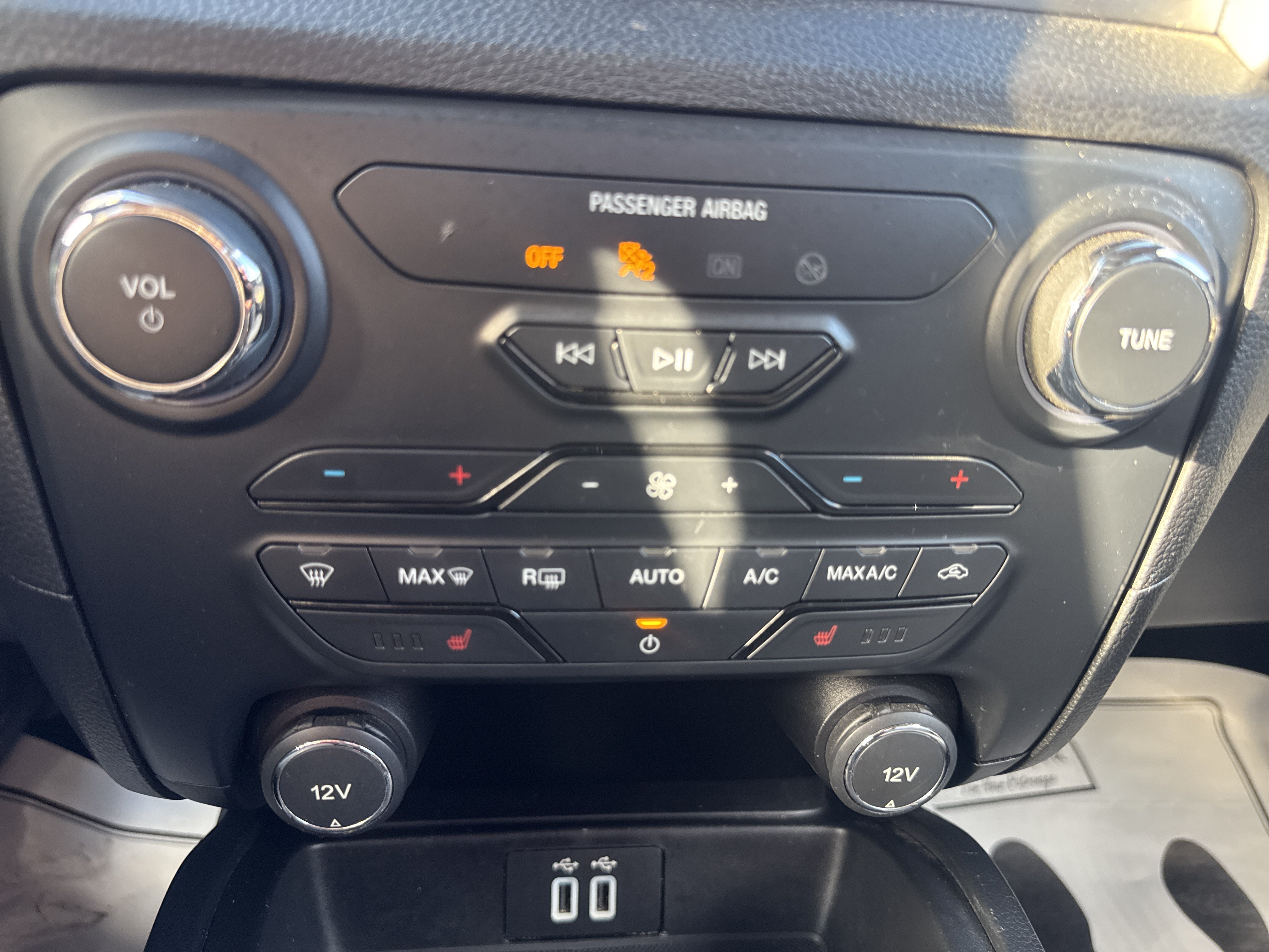 Used 2019 Ford Ranger XLT w/ Equipment Group 302A Luxury AWD/4WD image 25