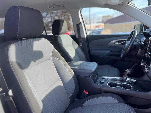Used 2020 Chevrolet Traverse LT w/ LPO, Cargo Package image 47