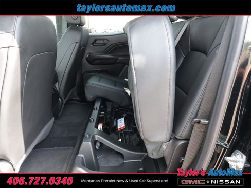 Used 2025 Chevrolet Colorado Trail Boss AWD/4WD image 39