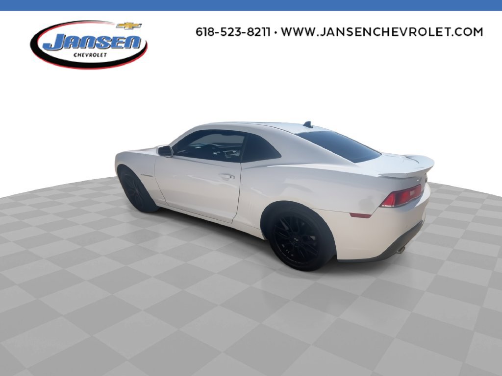 Used 2015 Chevrolet Camaro LT w/ 1LT Preferred Package RWD image 6