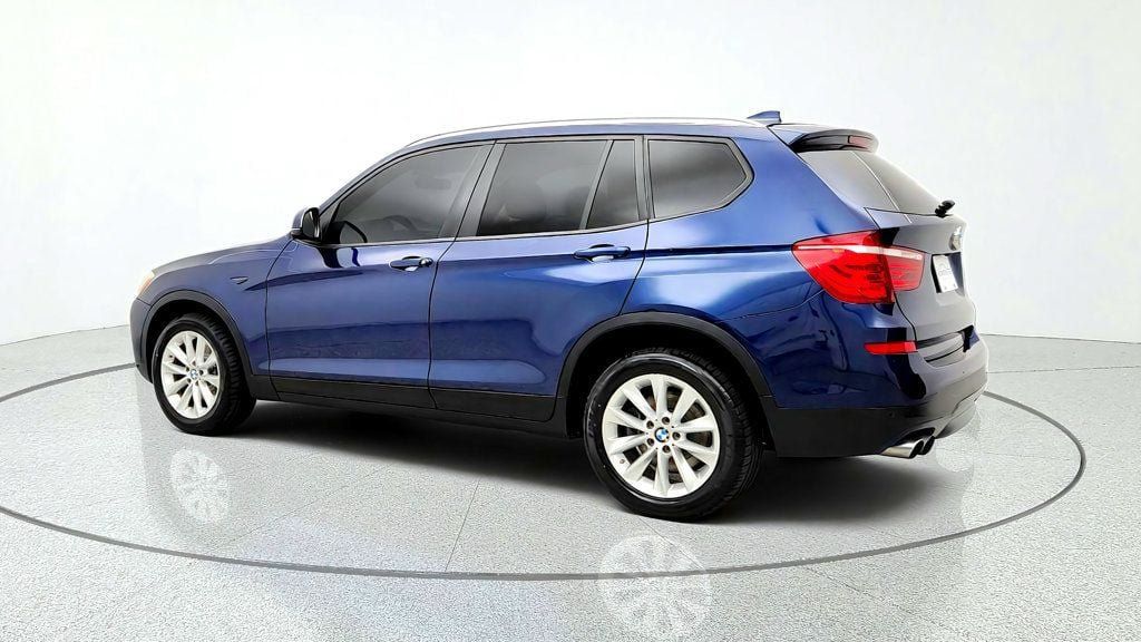 Used 2017 BMW X3 sDrive28i RWD image 7