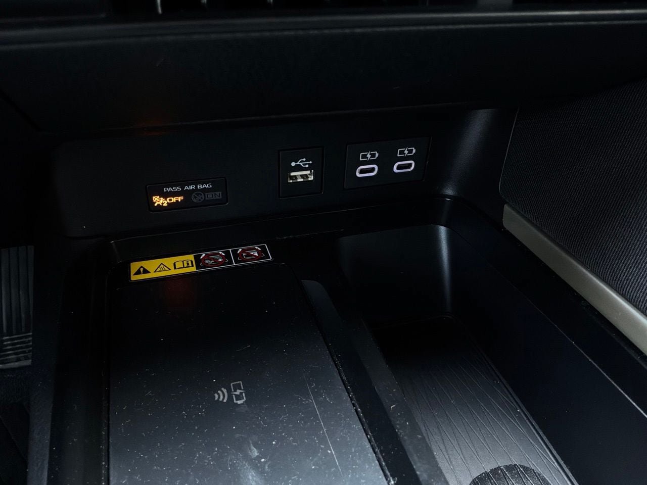 Used 2026 Toyota Camry LE FWD image 27