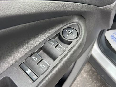 Used 2013 Ford Escape SEL image 31