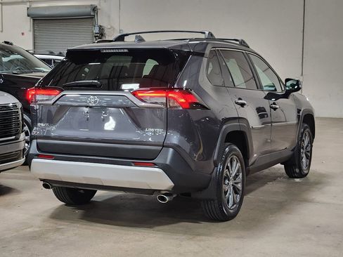 Used 2025 Toyota RAV4 Limited AWD/4WD image 8