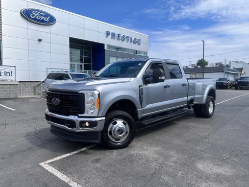 Used 2023 Ford F350 XL w/ XL Driver Assist Package AWD/4WD image 1