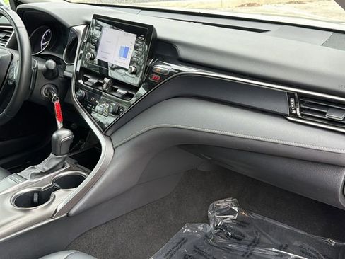 Certified 2024 Toyota Camry SE FWD image 41