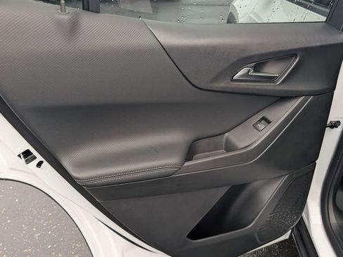 New 2026 Chevrolet Equinox LT w/ Convenience Package II image 10