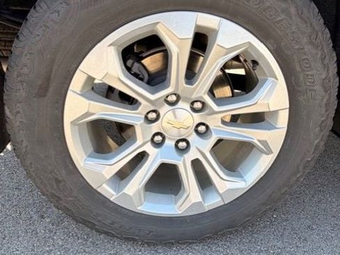 Used 2022 Chevrolet Silverado 1500 LTZ w/ LTZ Premium Package image 5