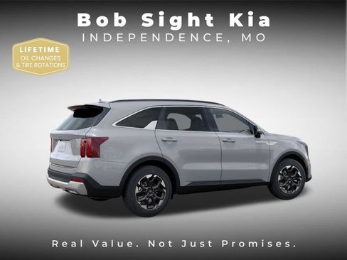New 2026 Kia Sorento S w/ S Panoramic Sunroof Package image 6