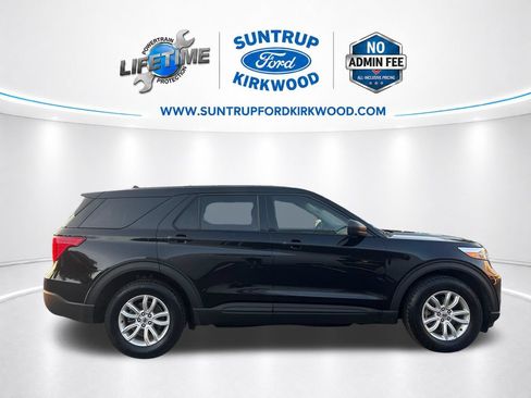 Used 2021 Ford Explorer 4WD w/ Class III Trailer Tow Package image 8