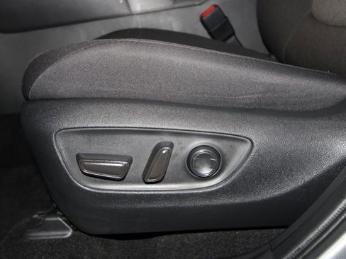 Used 2024 Toyota RAV4 XLE image 7