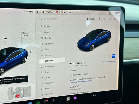 Used 2019 Tesla Model 3 Standard Range Plus image 31