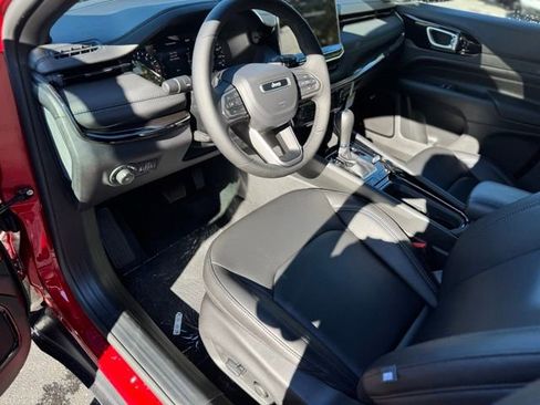 New 2026 Jeep Compass Limited image 17