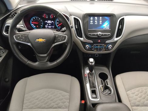 Used 2018 Chevrolet Equinox LT image 22
