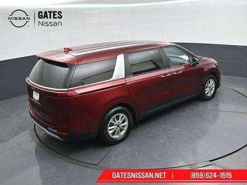 Used 2023 Kia Carnival LX image 48