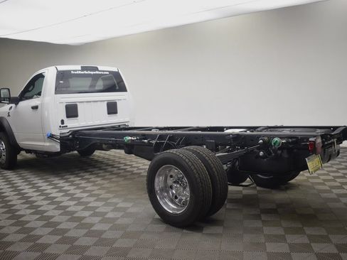 New 2026 RAM 5500 Tradesman w/ Chrome Appearance Group AWD/4WD image 12