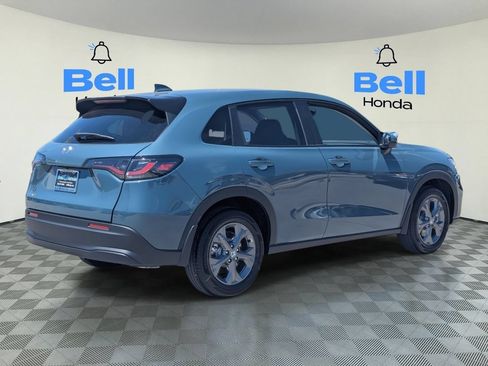 New 2026 Honda HR-V LX image 3