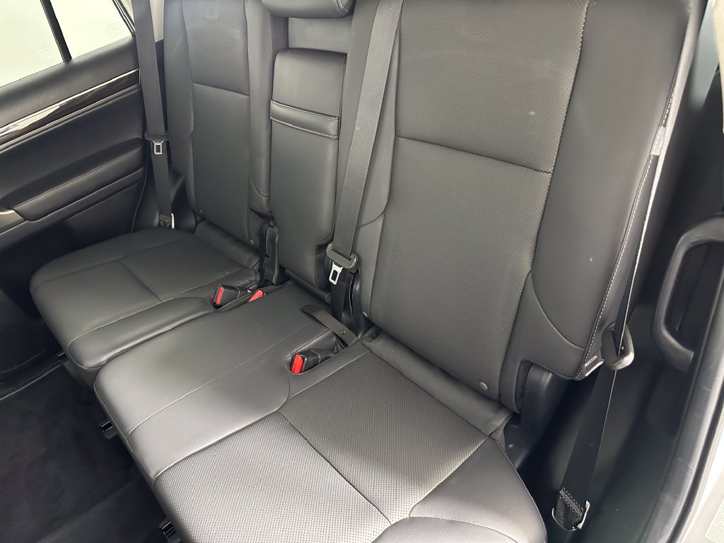 Used 2015 Lexus GX 460 AWD/4WD image 25