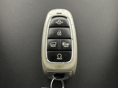 Used 2023 Hyundai Santa Fe SEL image 23