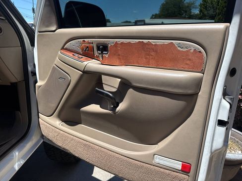 Used 2004 GMC Sierra 1500 SLT w/ Light Duty Power Package RWD image 14