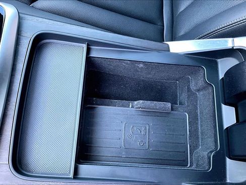 Used 2023 Audi Q8 Premium Plus w/ Premium Plus Package image 31