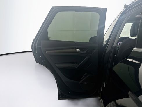 Used 2023 Audi Q5 2.0T Prestige AWD/4WD image 28