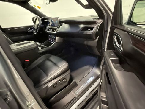 Used 2023 Chevrolet Tahoe LT w/ Luxury Package AWD/4WD image 31