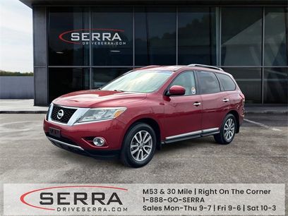 Used 2015 Nissan Pathfinder SL w/ SL Tech Package