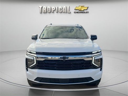 New 2026 Chevrolet Suburban LS image 8