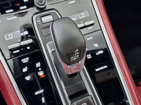 Used 2021 Porsche Panamera 4S AWD/4WD image 18