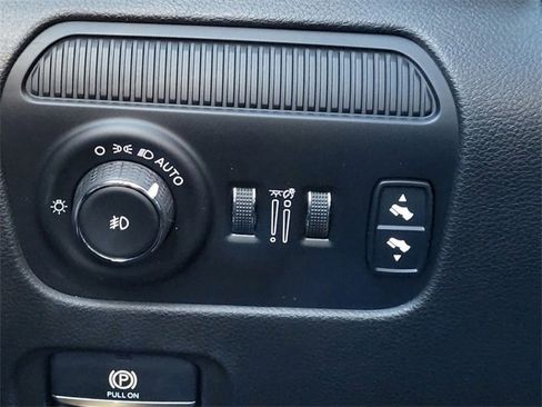 Used 2022 Jeep Wagoneer Series III image 31