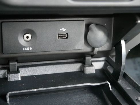 Used 2014 Ford F150 XLT w/ Equipment Group 302A Luxury image 23