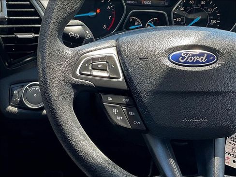 Used 2017 Ford Escape SE AWD/4WD image 11