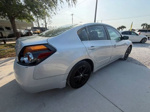 Used 2011 Nissan Altima 2.5 S image 7