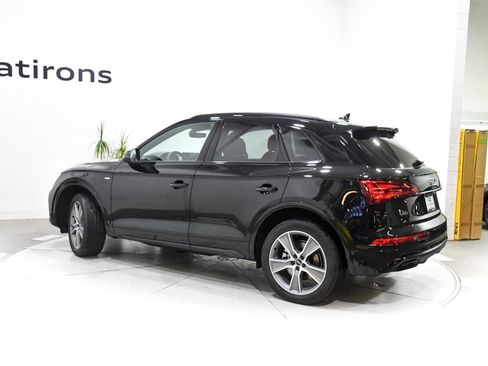 Used 2025 Audi Q5 2.0T Premium w/ Convenience Plus Package image 7
